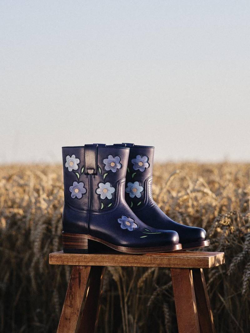 Flower Ankle Boots Nachtblau Flower Ankle Boots Nachtblau von Dandelie