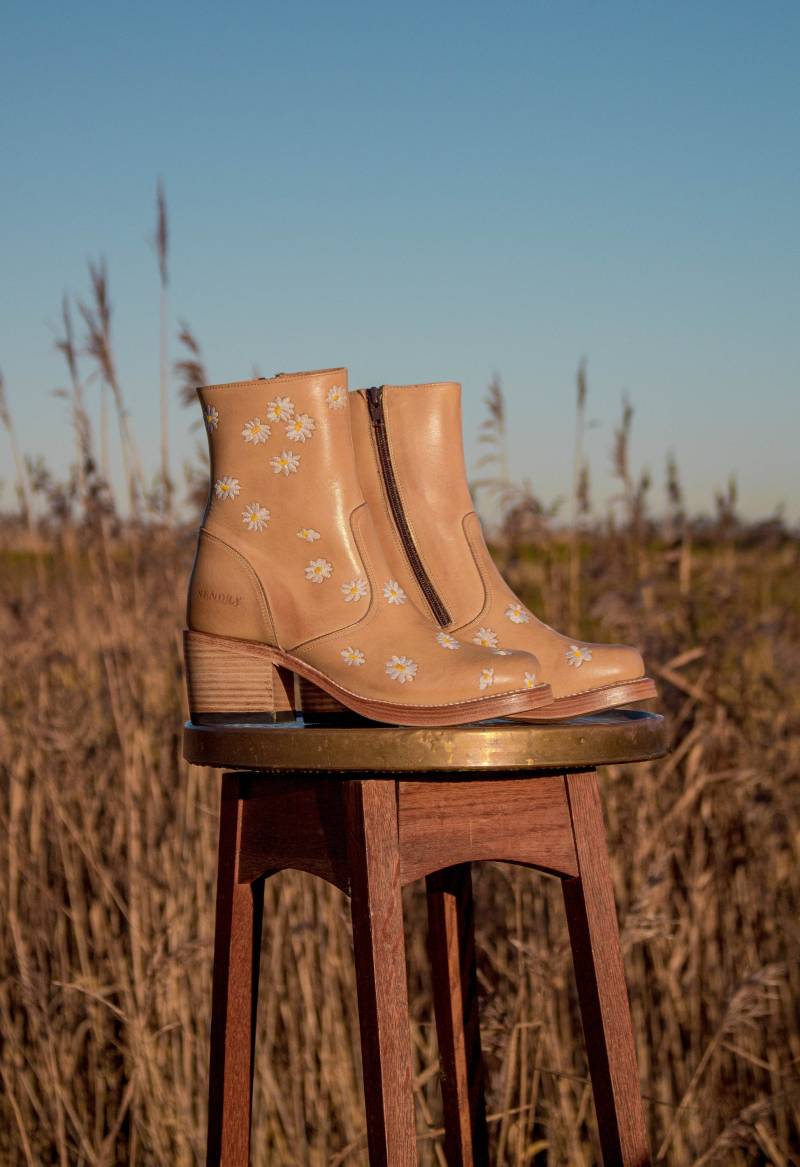 Daisy Boots Kamel Warm Daisy Boots Kamel Warm von Dandelie