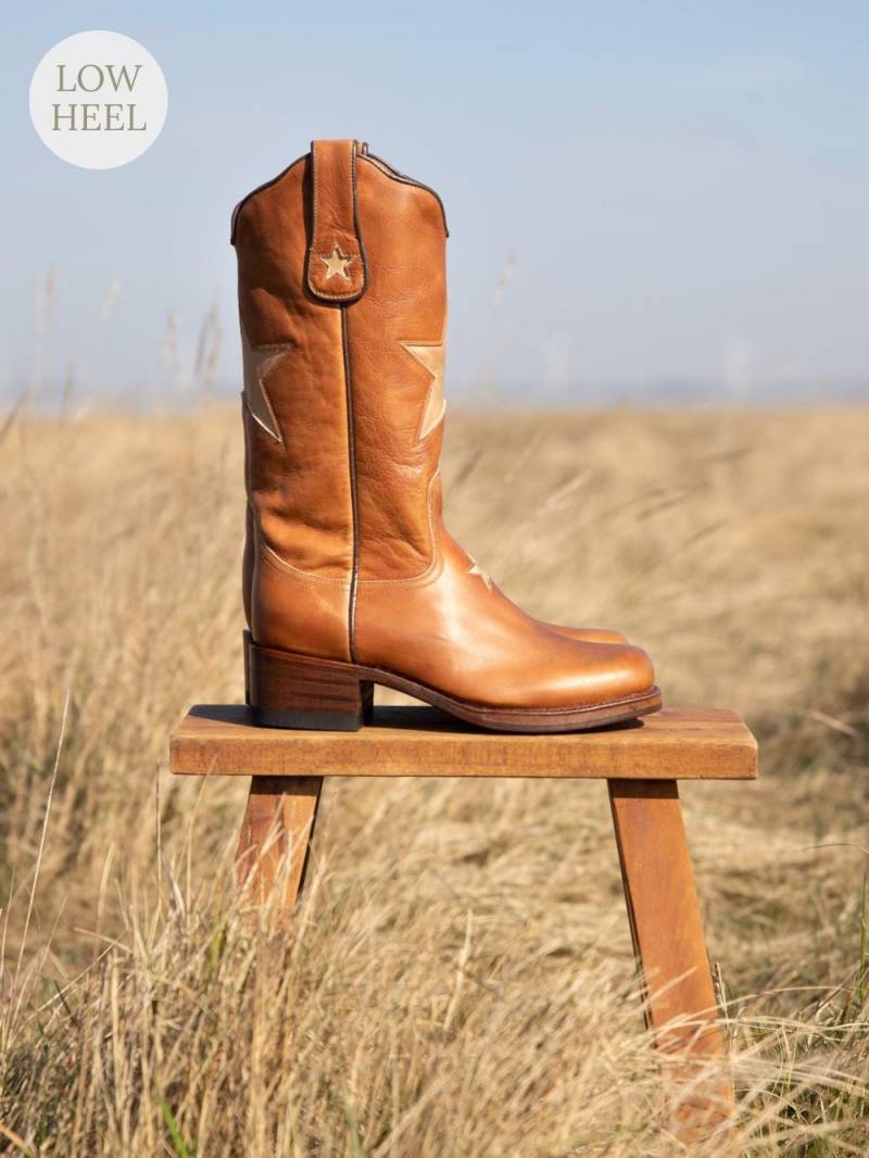 Mystic Star Stiefel Cognac Braun Mystic Star Stiefel Cognac Braun von Dandelie