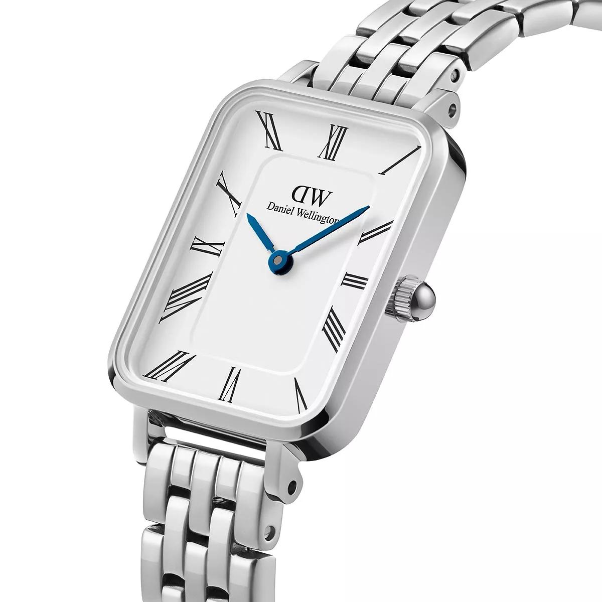 Daniel Wellington Uhr - Watch DW Quadro Roman Numerals 20x26 5-link S Whit - Gr. unisize - in Silber - für Damen von Daniel Wellington