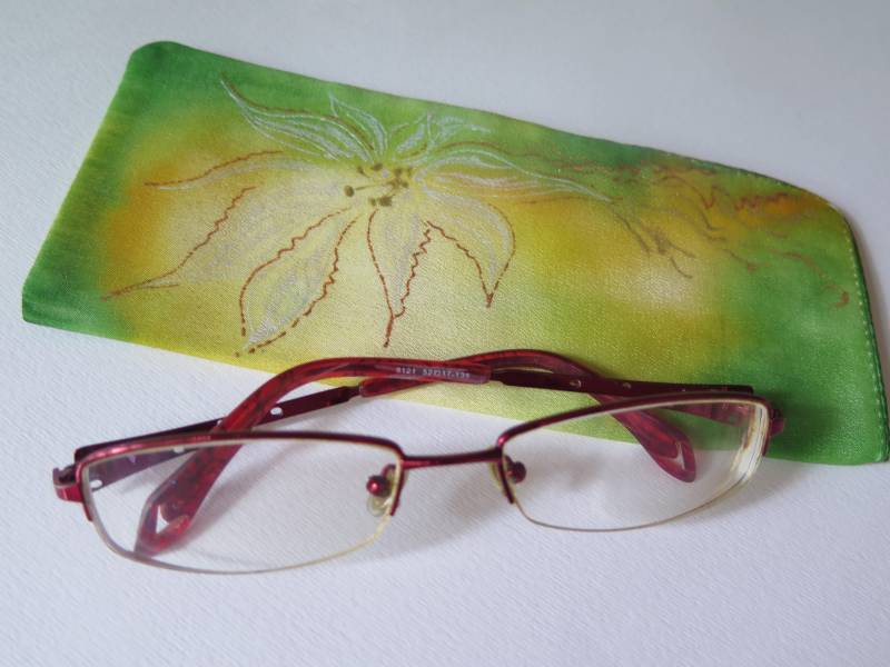 5-110 Seide Brillenetui, Grün, Weiß, Gold, Kupfer Und Gelb Brillenetui 5-110 Seide Brillenetui, Grün, Weiß, Gold, Kupfer Und Gelb Brillenetui von DanielaStudio17