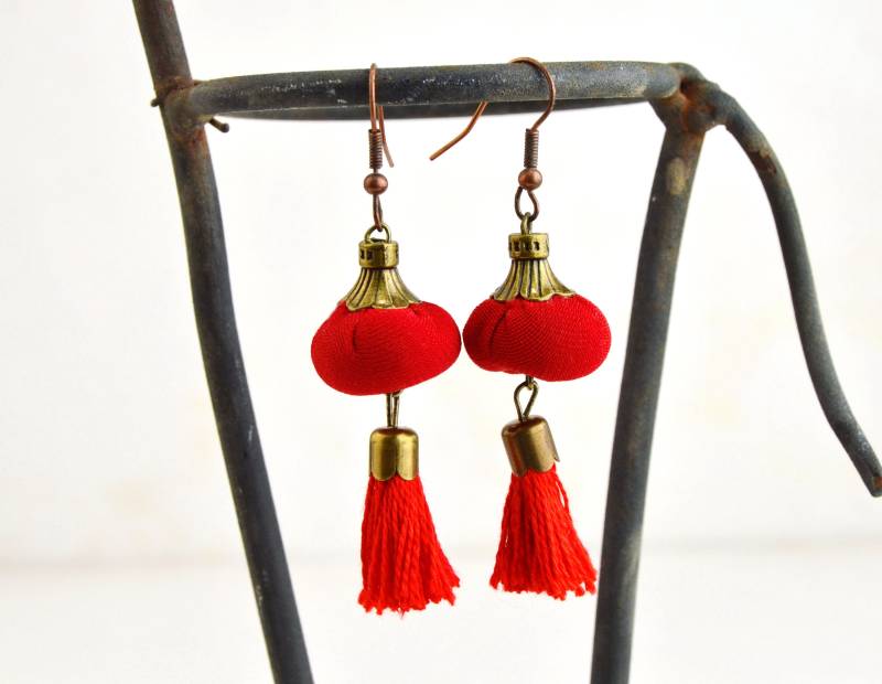 Rote Quaste Ohrringe, Boho Handgemachte Original Ohrringe von DanielabarbieriCo