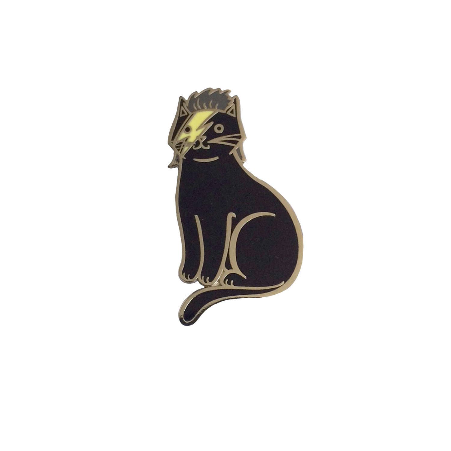 Bowie Katze Emaille Pin - Schwarze Halloween Anstecknadel Hut Schwarz Stern Bowie Katze Emaille Pin - Schwarze Halloween Anstecknadel Hut Schwarz Stern von DanielleVDesigns