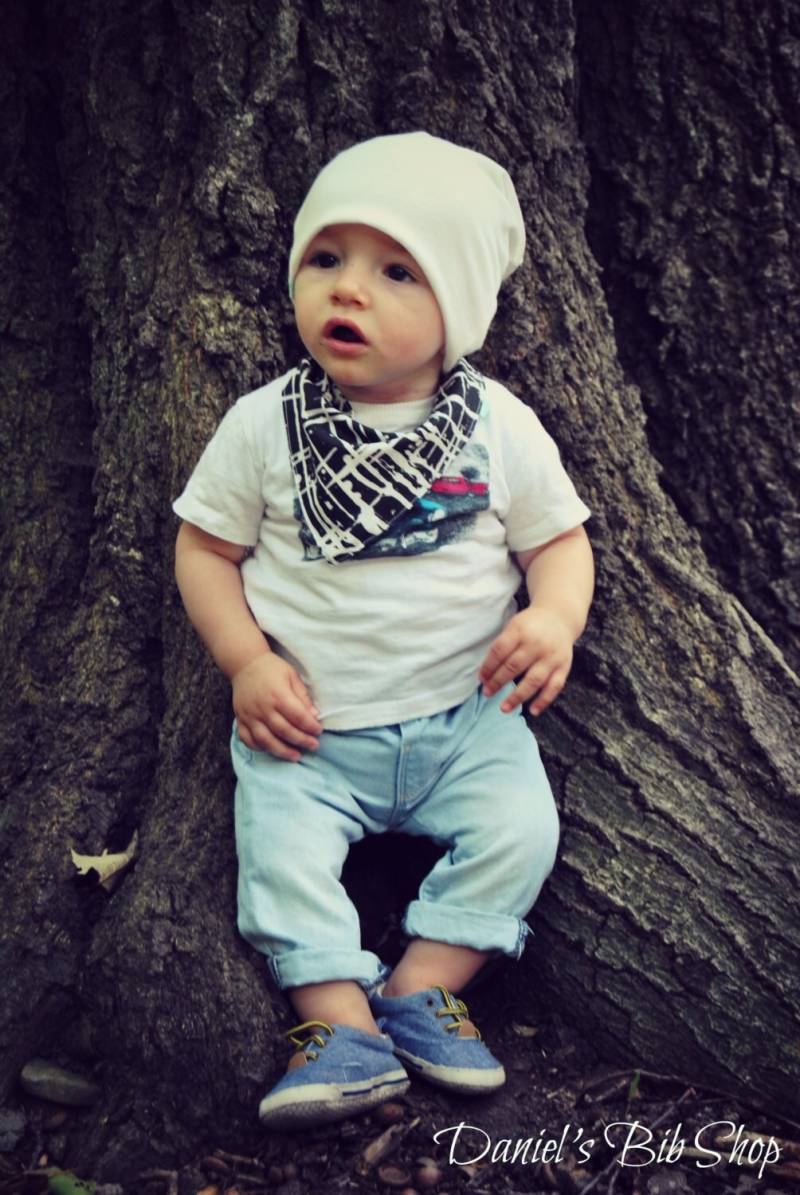 Slouch Beanie, Weiße Slouchy Mütze, Trendige Hipster Baby Hut, Hut - Weiß von DanielsThreadz
