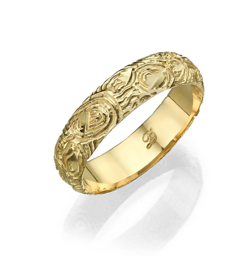 14K Gold Handgravur Ring, Handwerker Goldring, Vintage-Stil Ehering, Strukturierter Boho Ehering von DaninoDesigner