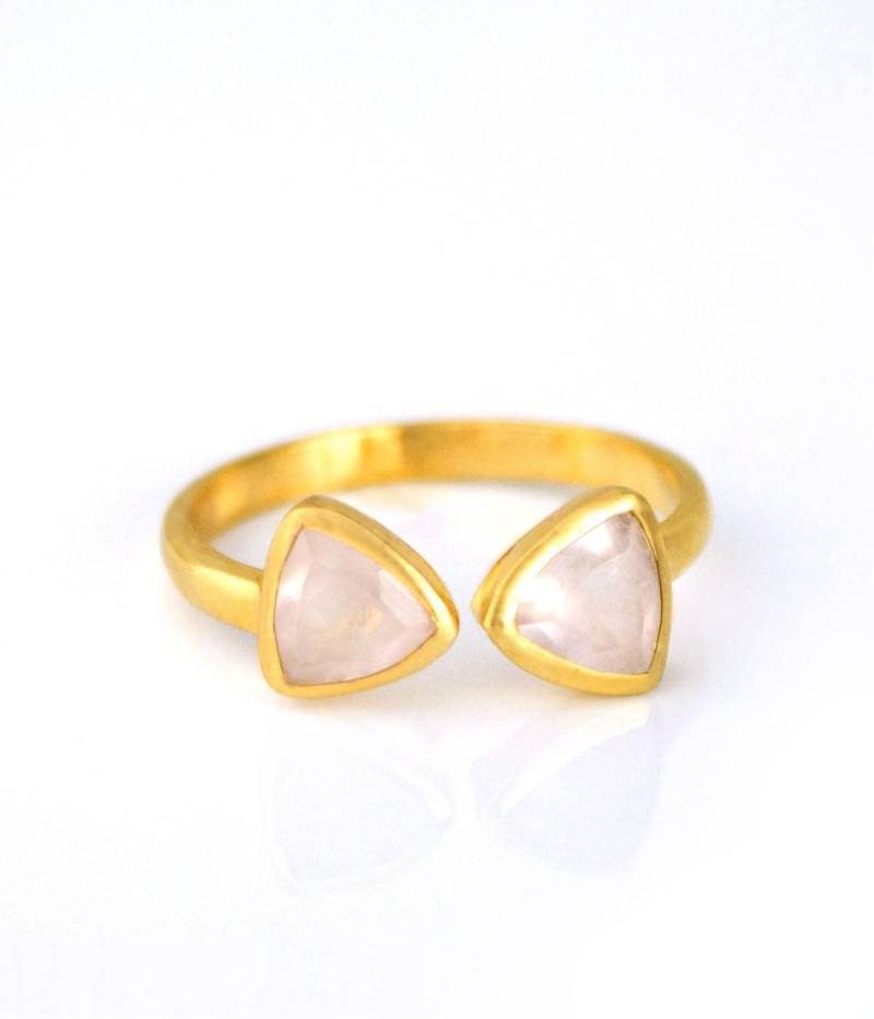 Einstellbarer Rosa Chalcedon Geburtsstein Ring Oktober Dreieck Doppelter Mutterring Doppelstein Schmuck Geschenk von DaniqueJewelry