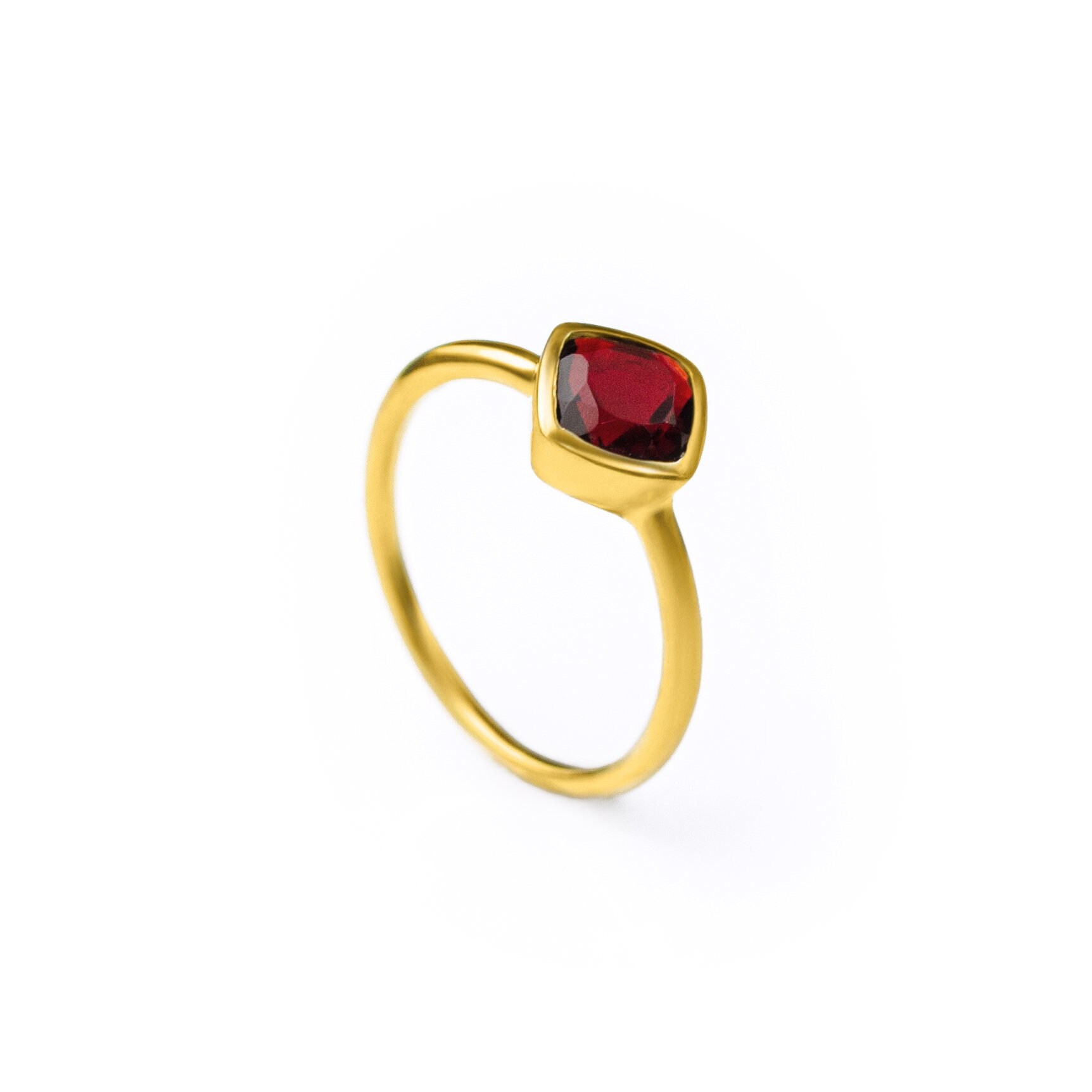 Granat Ring Stapelbarer Kleiner Januar Geburtsstein Gold Silber Edelstein Stapelring Benutzerdefinierte Weihnachtsgeschenk Diamant Lünette Für Sie Granat Ring Stapelbarer Kleiner Januar Geburtsstein Gold Silber Edelstein Stapelring Benutzerdefinierte Weihnachtsgeschenk Diamant Lünette Für Sie von DaniqueJewelry