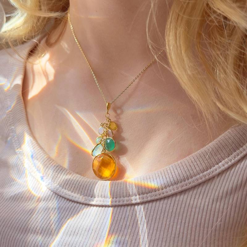 Oma Birthstone Halskette, Benutzerdefinierte Stammbaum Schmuck, Personalisierte Mom Halskette Mit Kinder Birthstones, Geschenk Der 3. Generation Für von DaniqueJewelry