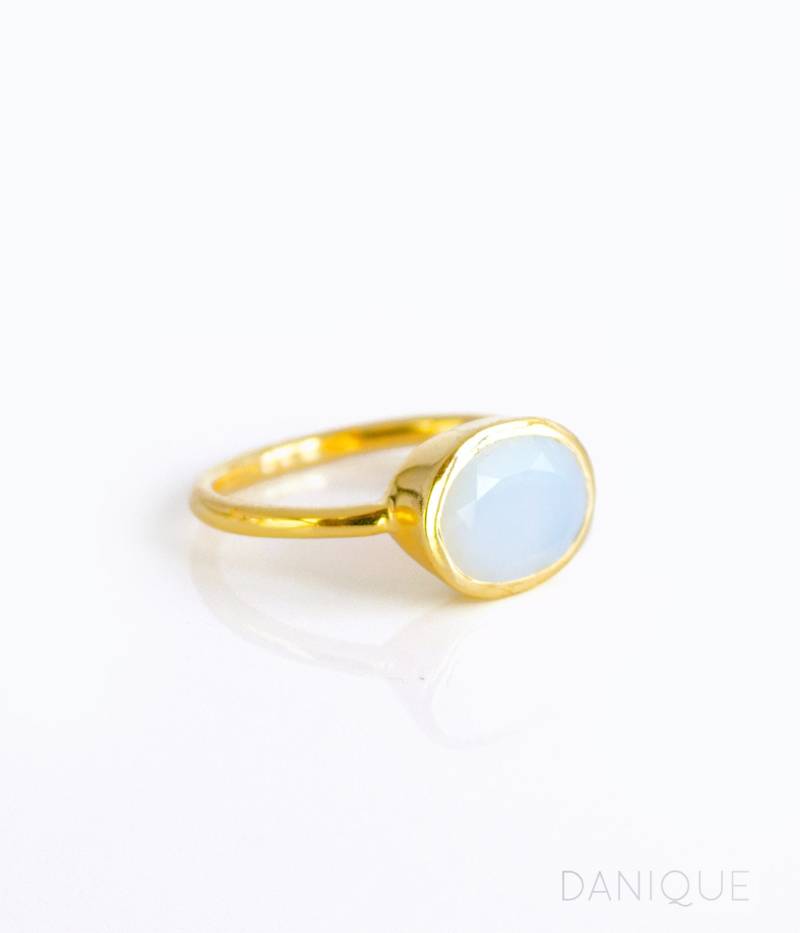 Ovaler Opalit Ring Trendy Feueropal Oval Oktober Birthstone Schmuck Geburtstagsgeschenk Für Freundin Geschenk Weihnachten von DaniqueJewelry