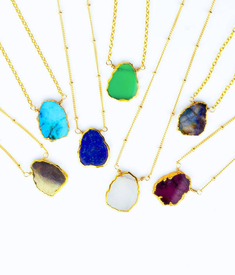 Natürliche Edelstein Scheibe Halskette, Freeform Mondstein Halskette Lapis Layering Granat Pyrit Boho Chic Festival Gold Rand von DaniqueTrends