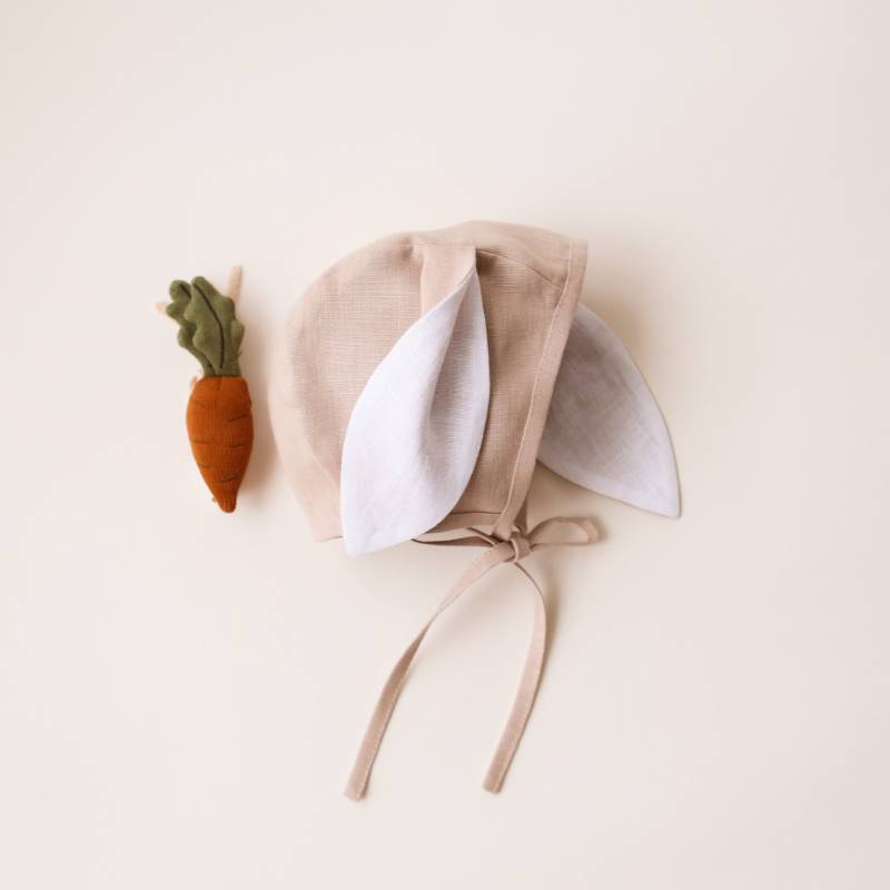 Osterhasenmütze, Baby Leinen Bunny Bonnet | Farbe Beige Mit Milk Lined Ohren Osterhasenmütze, Baby Leinen Bunny Bonnet | Farbe Beige Mit Milk Lined Ohren von DannieandLilou