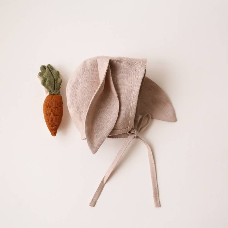 Osterhasenmütze, Baby Leinen Bunny Bonnet | Farbe Beige Osterhasenmütze, Baby Leinen Bunny Bonnet | Farbe Beige von DannieandLilou