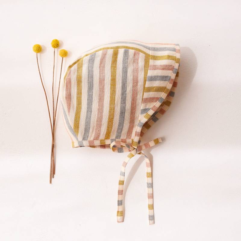 Baby Leinen Krempenmütze | Farbe Regenbogen von DannieandLilou