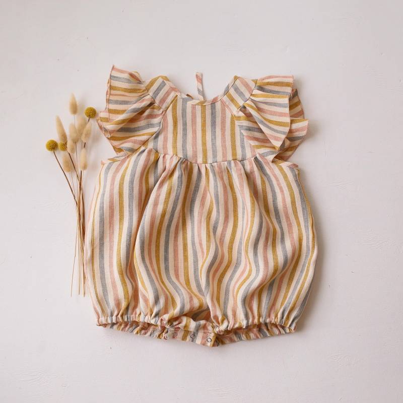 Regenbogen Leinen Flutter Ärmel Krawatte Zurück Bubble Playsuit von DannieandLilou