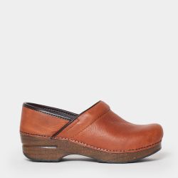Dansko Klassische Clogs Aus Gerautem Leder - Rostbraun von Dansko