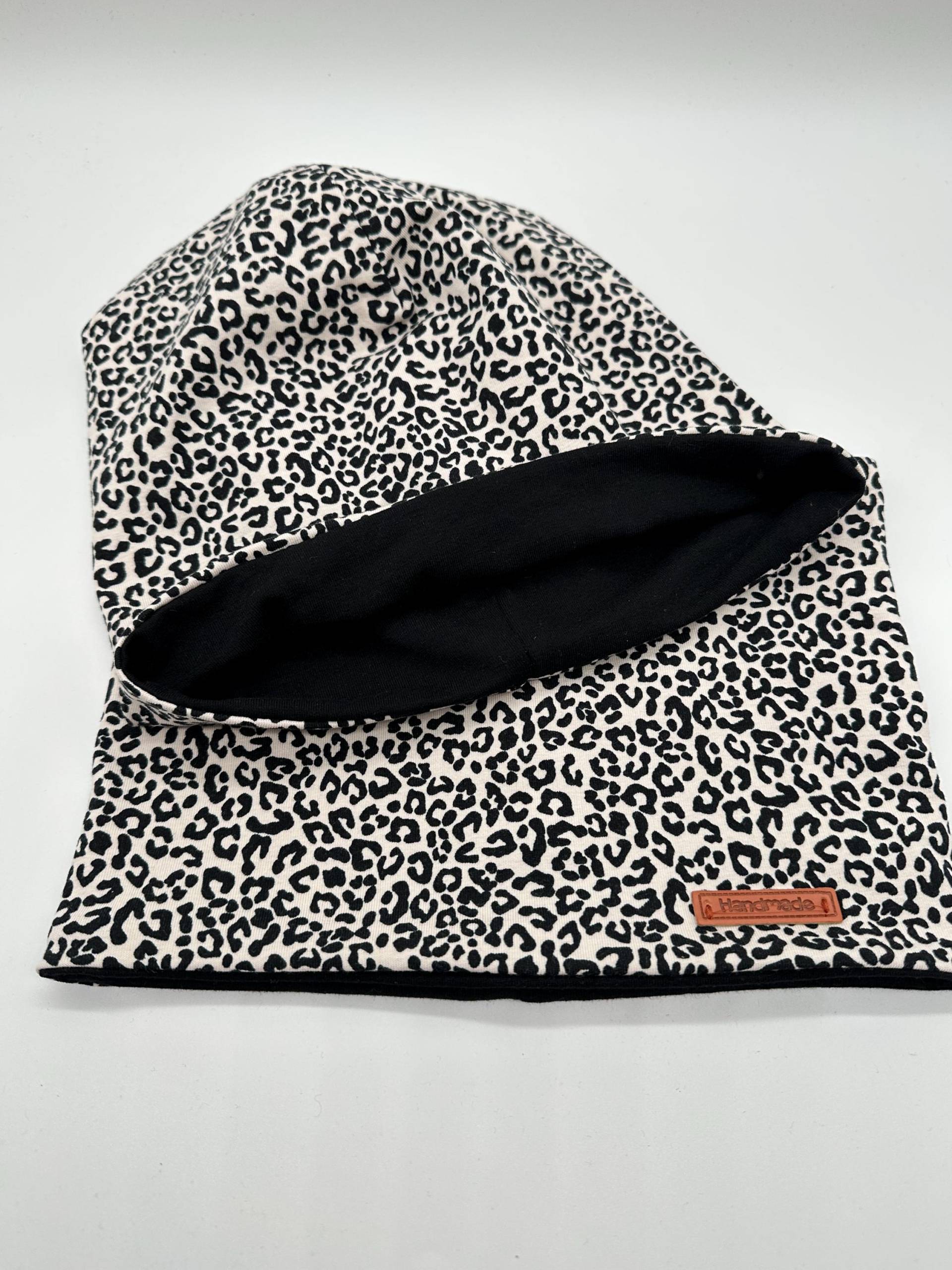 Beanie Mütze & Loop Leoprint Ku53cm Handmade von DanysKreativShop