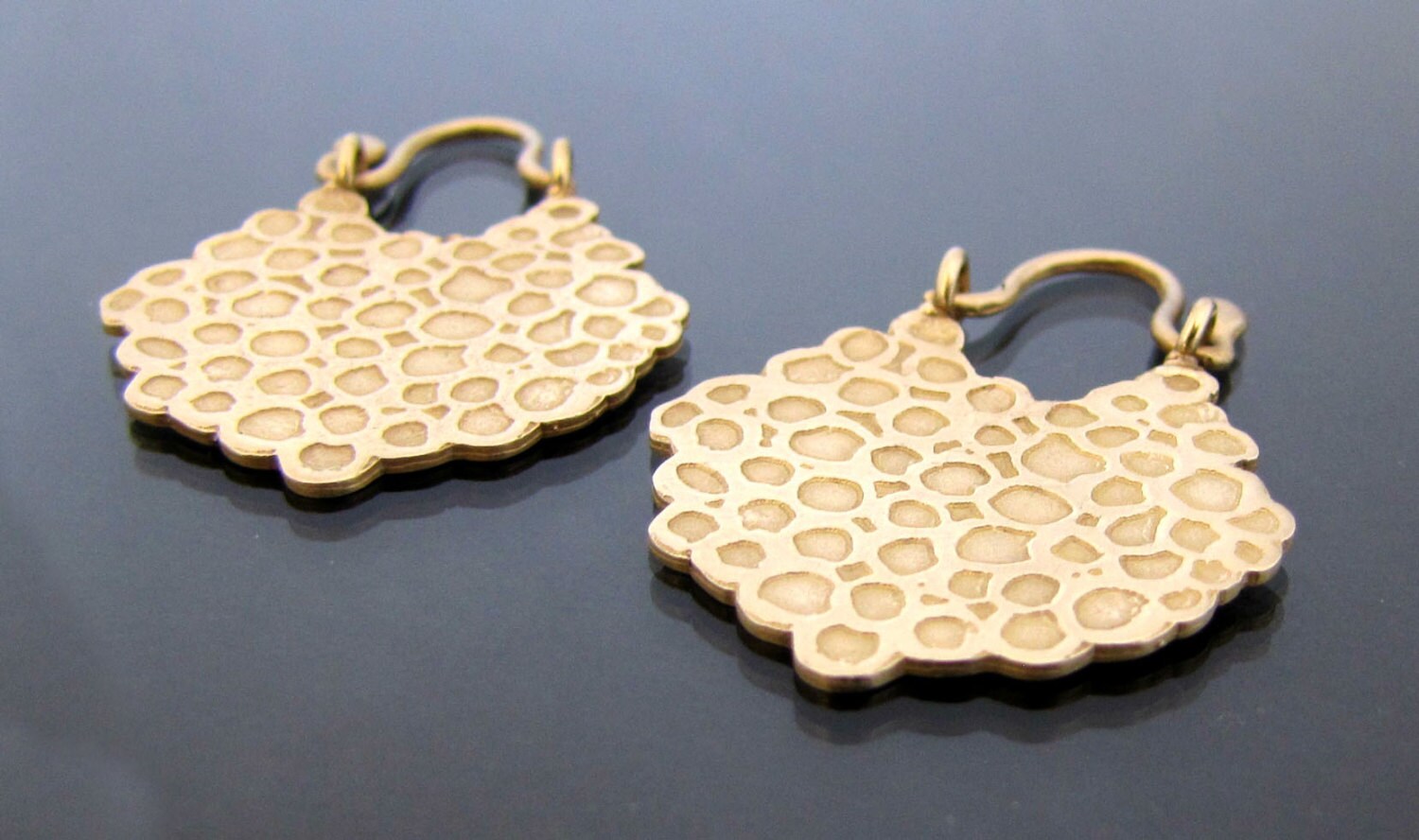 14K Gold Ohrringe, Creolen 14K, Hochzeit Creolen, Ohrringe von DaphneArtJewelry