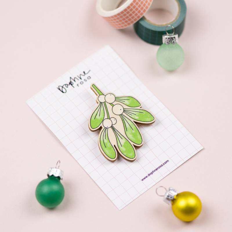 Weihnachts-Brosche Aus Holz, Mistelzweig Weihnachts-Brosche Aus Holz, Mistelzweig von DaphneRosa