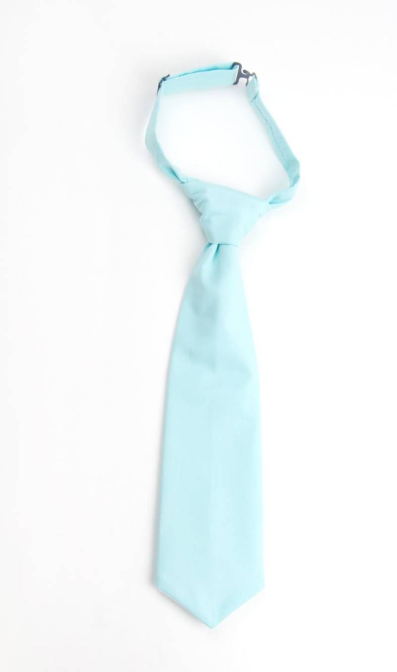 Robins Egg Blau Krawatte, Blaue Gebundene Blauen Jungen Baby Leichte Kleinkind Ringträger-Outfit von DapperGent