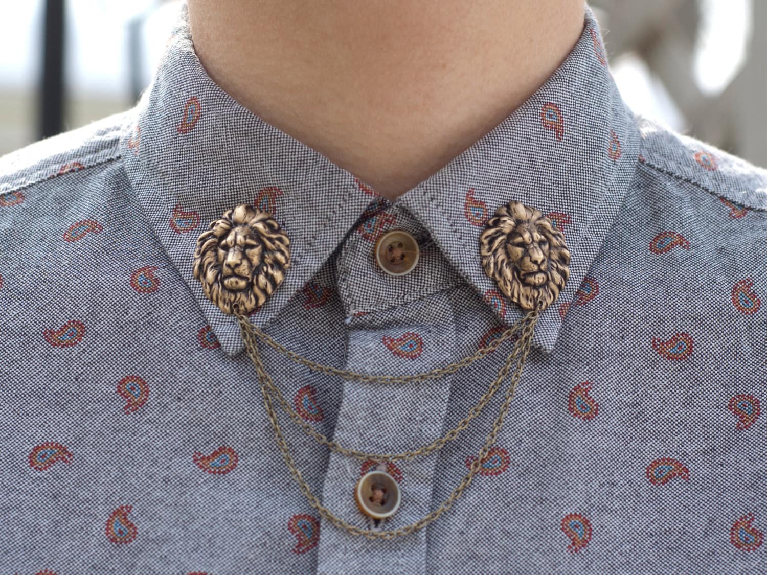 Bronze Löwenkopf Kragen/Cardigan Clip Bronze Löwenkopf Kragen/Cardigan Clip von DapperandSwag