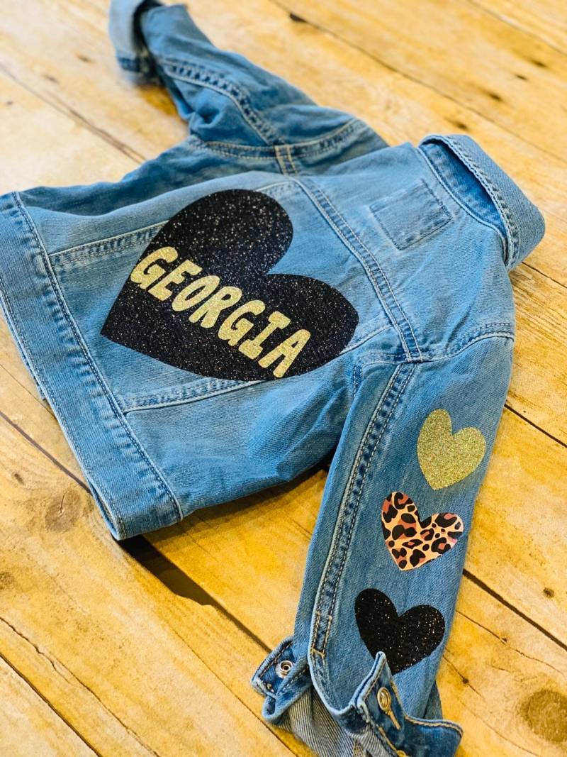 Mädchen Personalisierte Jeansjacke | Leopard Glitter Herz, Kleinkind Geschenk von DarazTots