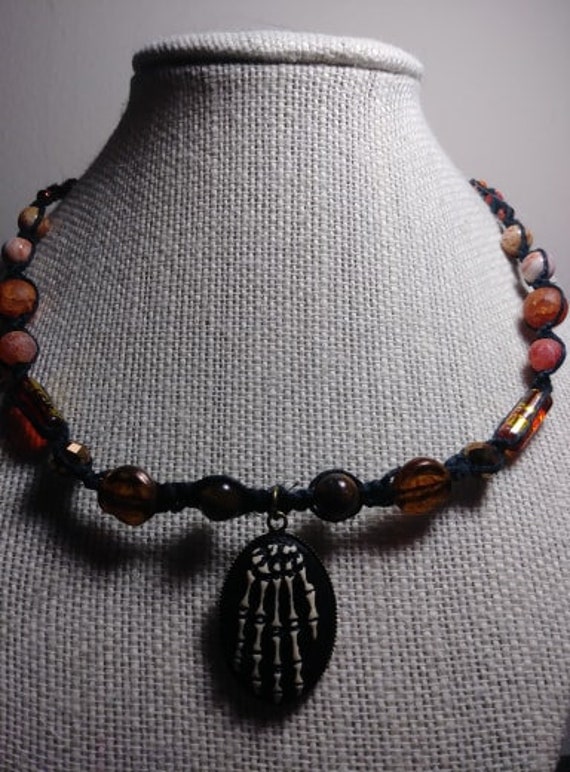 Makabre Hand von DarceVaderEmporium