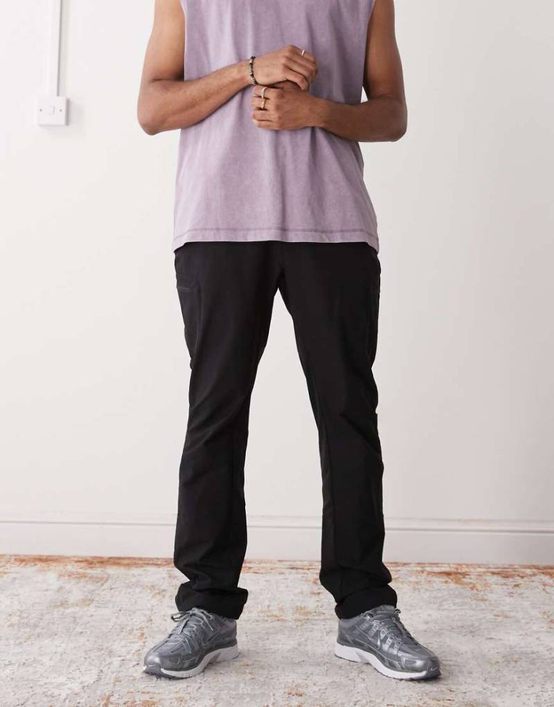 Dare 2b - Tuned in II - Hose in Schwarz von Dare 2b