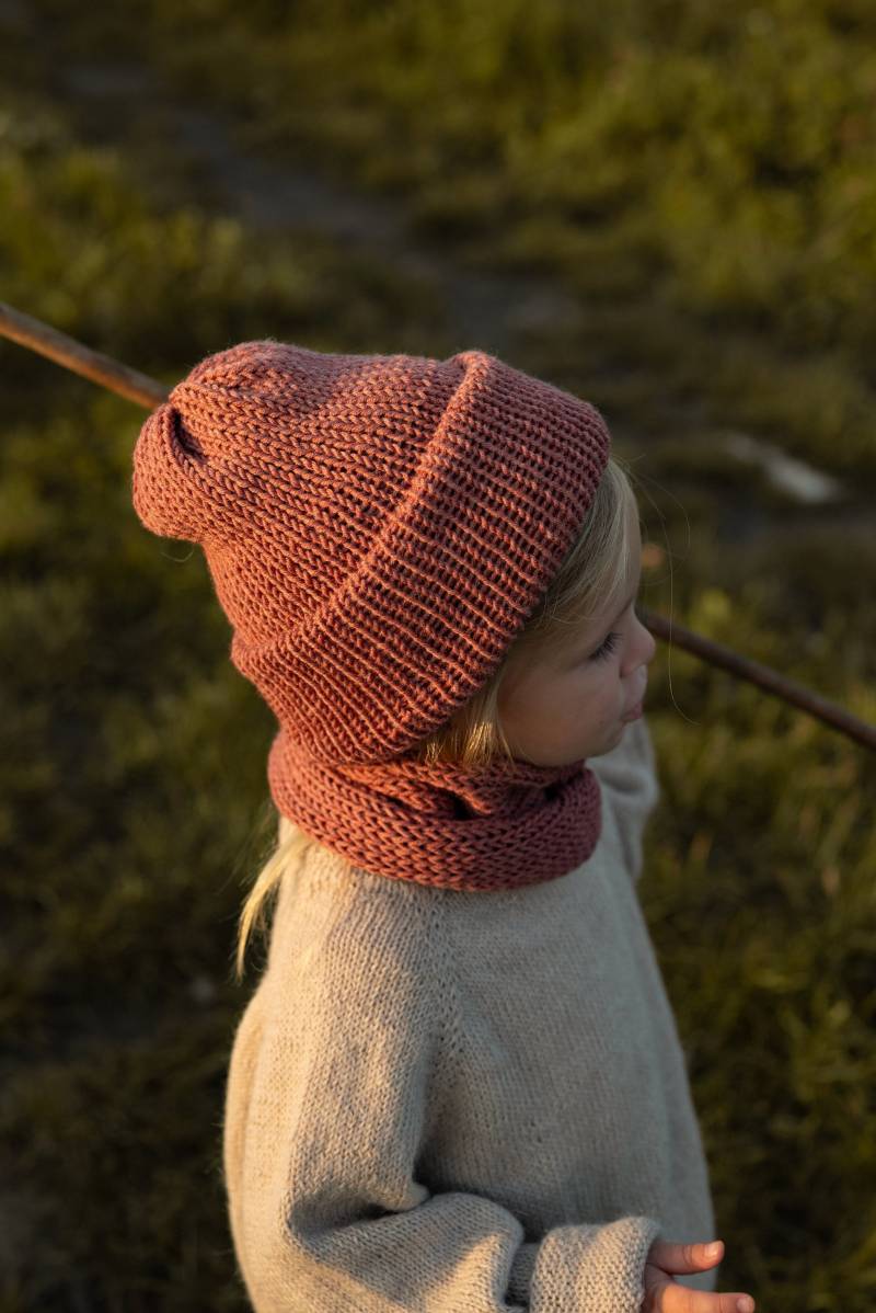 Kinder Merino Wolle Strickmütze - Wende Slouch von DarjaninStudio
