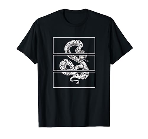 White Snake Dark Aesthetic Soft Grunge Goth Punk Gothic Girl T-Shirt von Dark Aesthetic Clothing & Soft Grunge Clothes