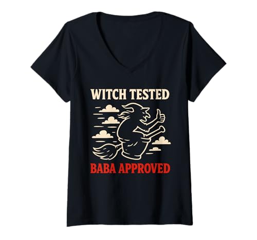 Damen Baba Yaga Slawische heidnische Folklore Hexe des Waldes Waldes T-Shirt mit V-Ausschnitt Damen Baba Yaga Slawische heidnische Folklore Hexe des Waldes Waldes T-Shirt mit V-Ausschnitt von Dark Cottagecore Pagan Mystic Slavic Aesthetic