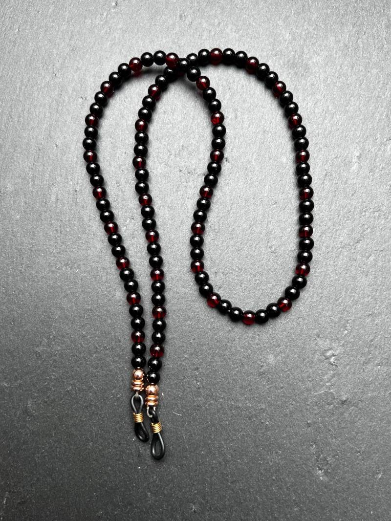 Dark Passion - Brillenkette in Schwarz & Rot Mit Onyx Und Glasperlen Roségold Brillenband Statement Accessoire 6 Mm Handmade von DarkAngelSchmuck