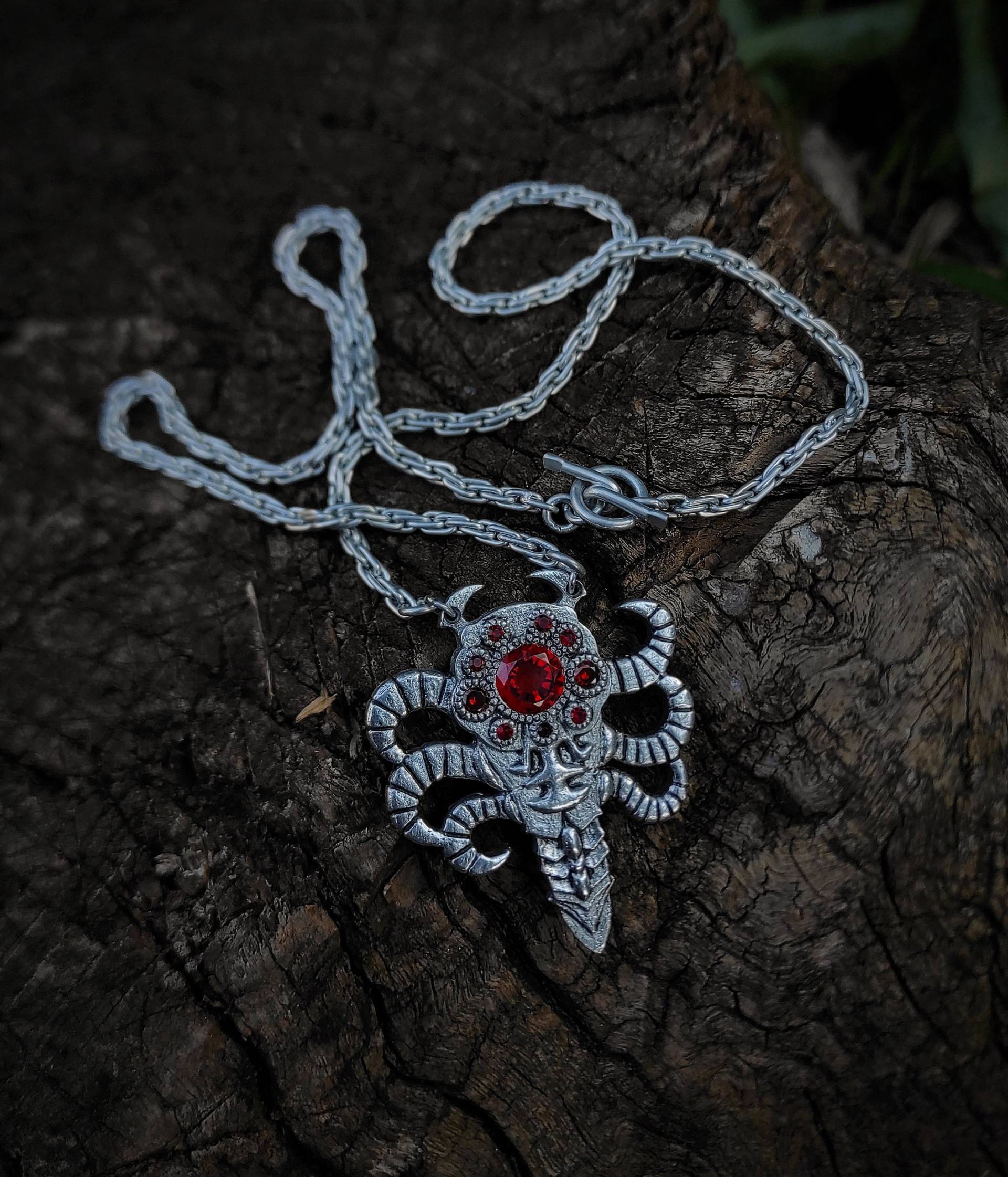 Karnesh Muur Talisman, Altes Alchemie Medaillon Des Dunklen Lords, Kraftverstärkung Transformatives Böses Geist Einfangendes Artefakt, Geschenk Karnesh Muur Talisman, Altes Alchemie Medaillon Des Dunklen Lords, Kraftverstärkung Transformatives Böses Geist Einfangendes Artefakt, Geschenk von DarkCastStudio