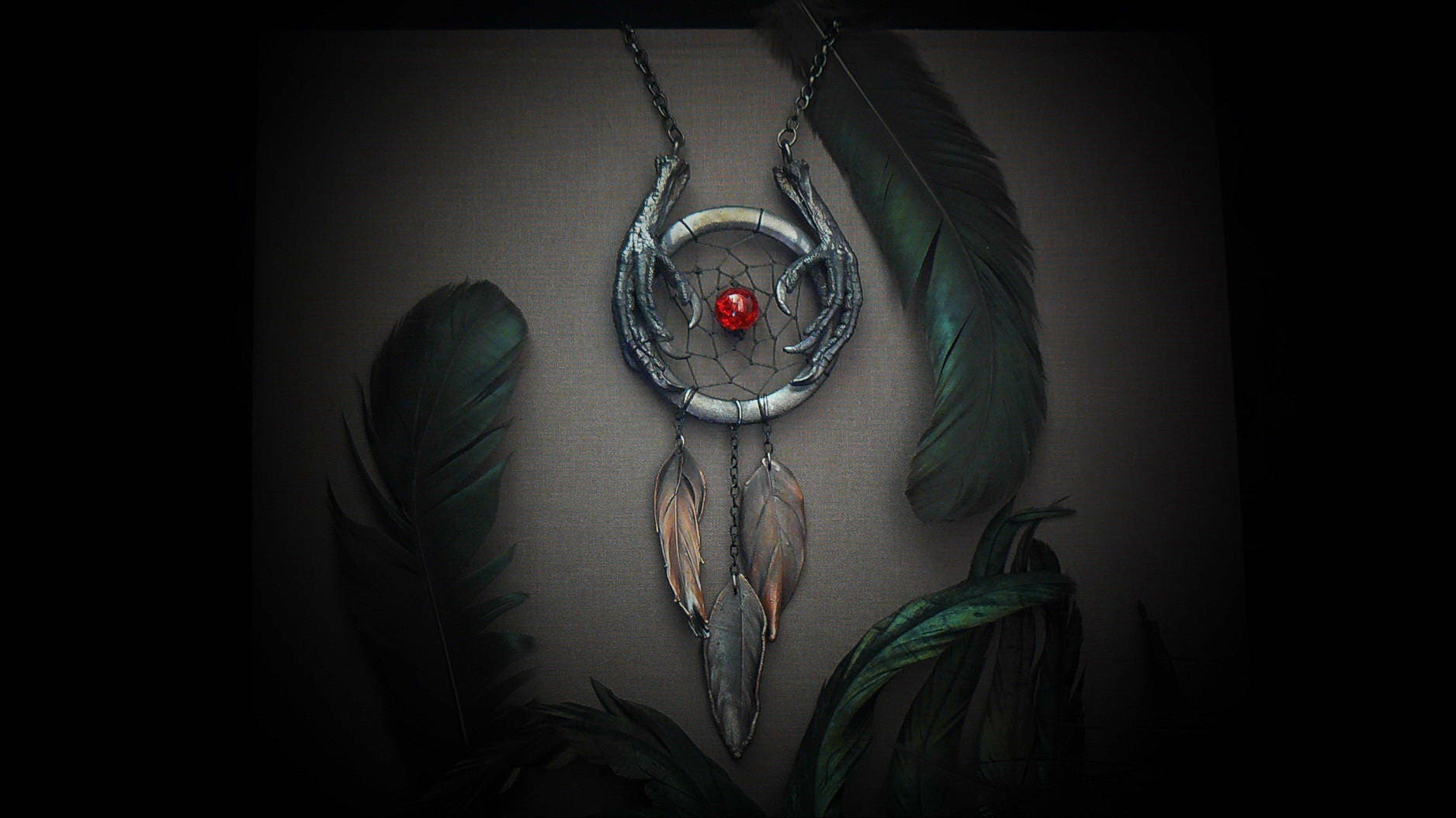 Dreamcatcher Mit Natürlichen Vögel Pfoten Und Echte Feder, Elektrogeformt Dreamcatcher Mit Natürlichen Vögel Pfoten Und Echte Feder, Elektrogeformt von DarkSideMagic