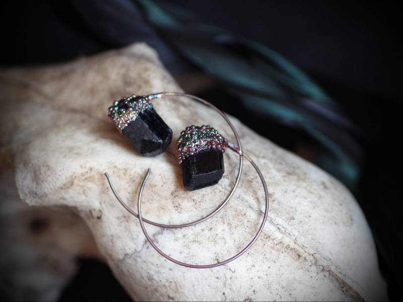 Elektrogeformte Turmalin Ohrstecker Gothic Kupferschmuck Elektrogeformte Turmalin Ohrstecker Gothic Kupferschmuck von DarkSideMagic