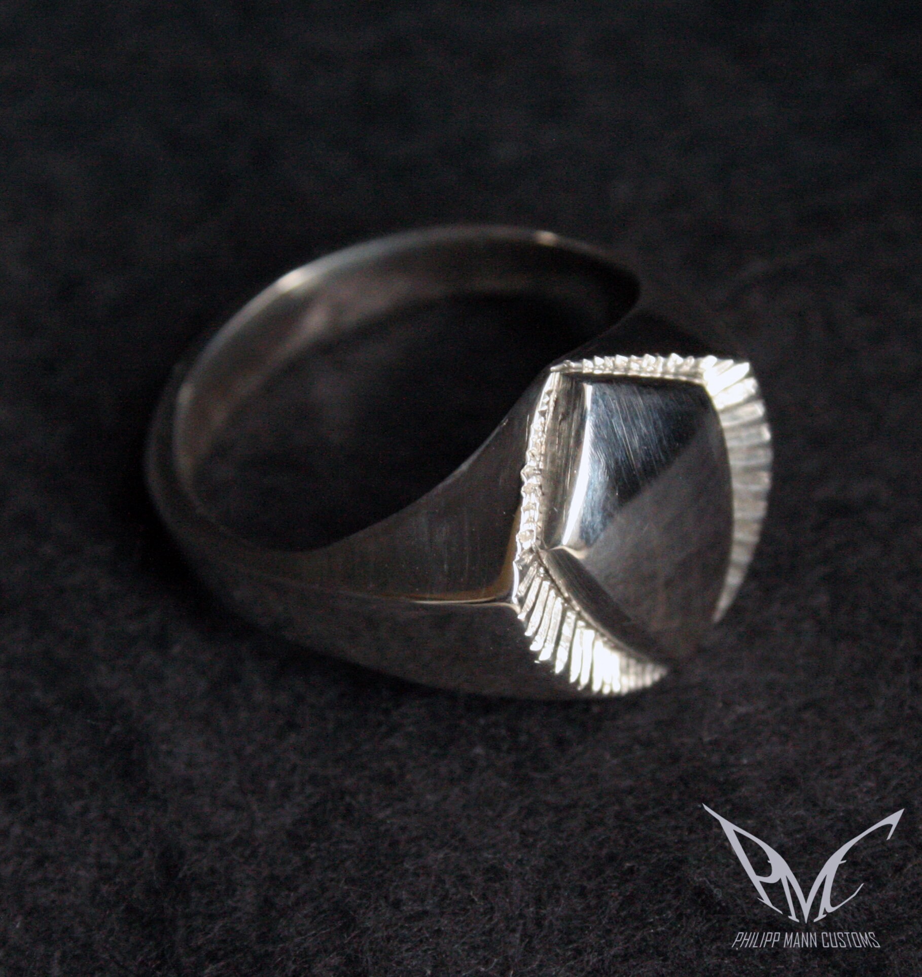 Shieldring 925 Sterling Highly Customizable Polished Or Brushed Shieldring 925 Sterling Highly Customizable Polished Or Brushed von DarkSigilWorkshop