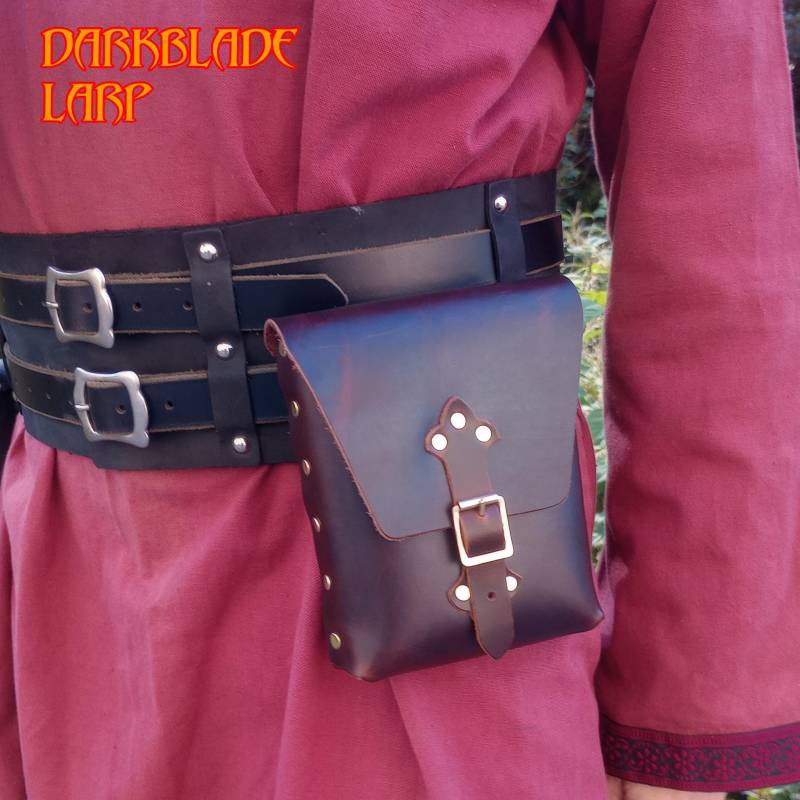 A6 Pouch Oder Die "Größer Als Unsere Große Pouch' Für Larp, Cosplay, Mittelalterkostüm Einfach Zum Verstauen A6 Pouch Oder Die "Größer Als Unsere Große Pouch' Für Larp, Cosplay, Mittelalterkostüm Einfach Zum Verstauen von DarkbladeLarp