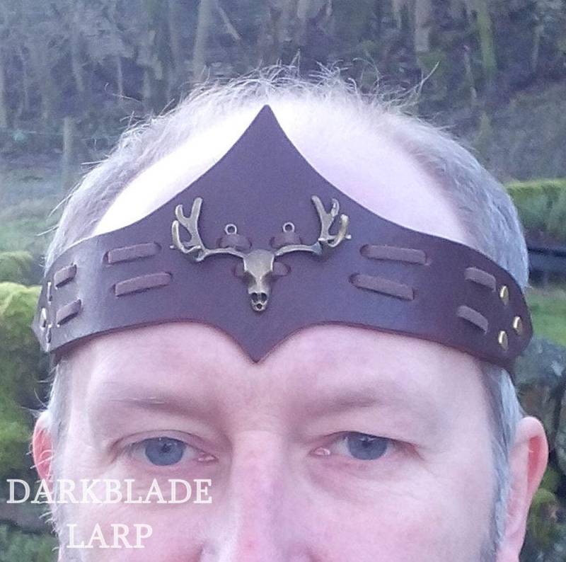 Hirsch Schädel Leder Stirnband Oder Für Larp Cosplay Pagan Bühne Kostüm Hirsch Schädel Leder Stirnband Oder Für Larp Cosplay Pagan Bühne Kostüm von DarkbladeLarp