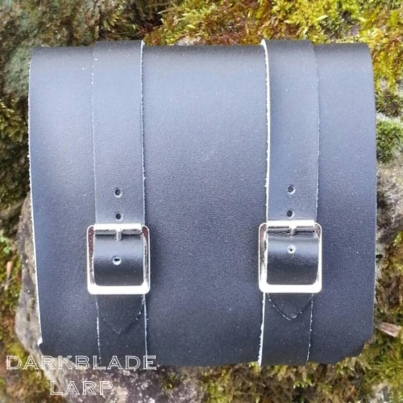 Trankbeutel, Sechs Flaschen, Lederhalter Für Larp, Cosplay, Kostüm Oder Alchemistencharakter Trankbeutel, Sechs Flaschen, Lederhalter Für Larp, Cosplay, Kostüm Oder Alchemistencharakter von DarkbladeLarp