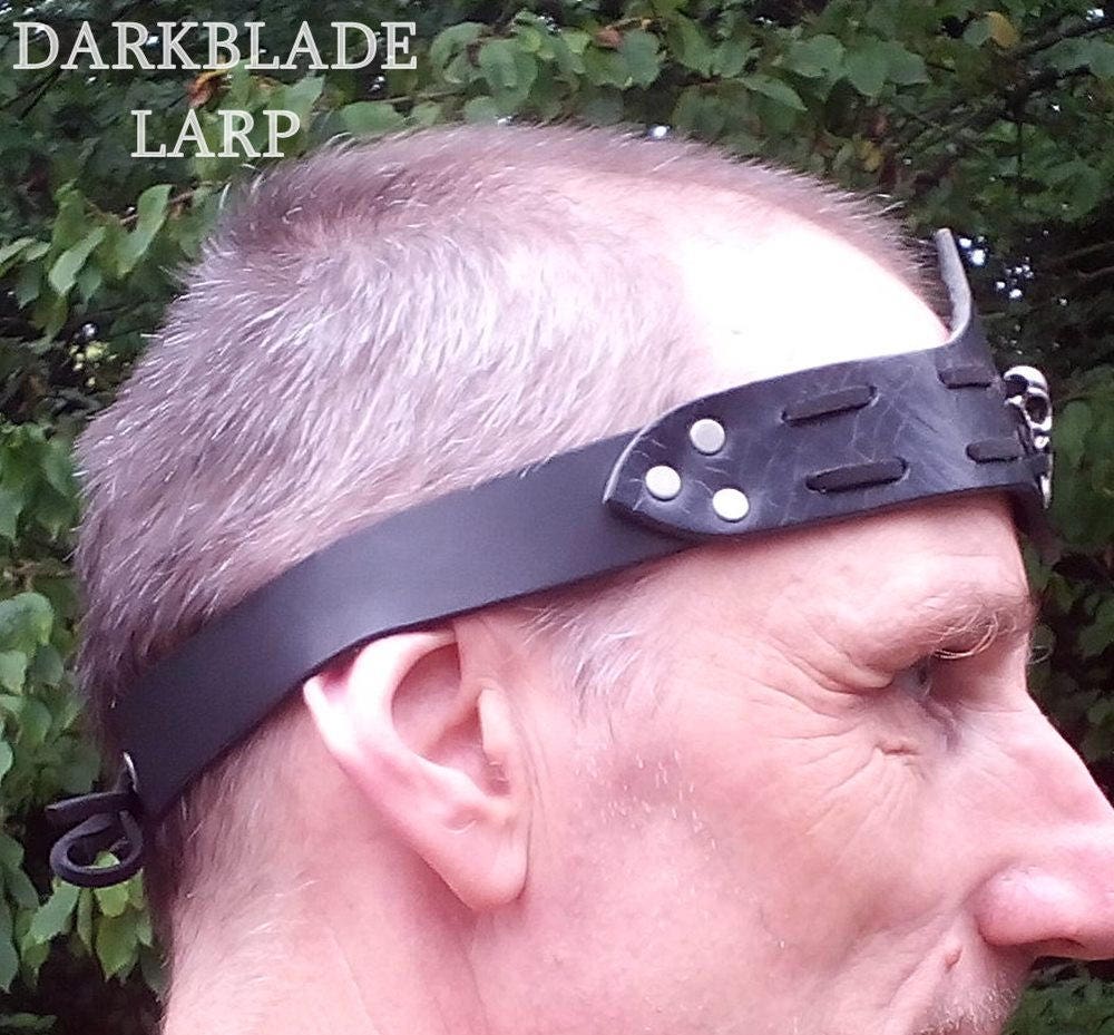 Vogelschädel Leder Haarreif Wikinger Larp Cosplay Vogelschädel Leder Haarreif Wikinger Larp Cosplay von DarkbladeLarp