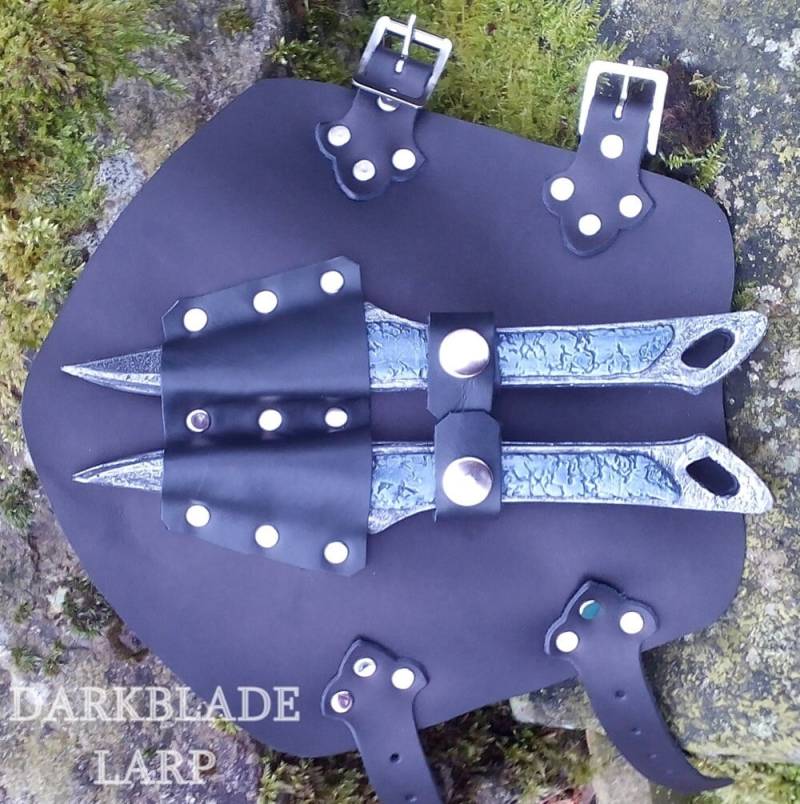 Wurfmesser Armspange Für Larp Oder Cosplay, Scalpel Sichere Messer Inklusive von DarkbladeLarp