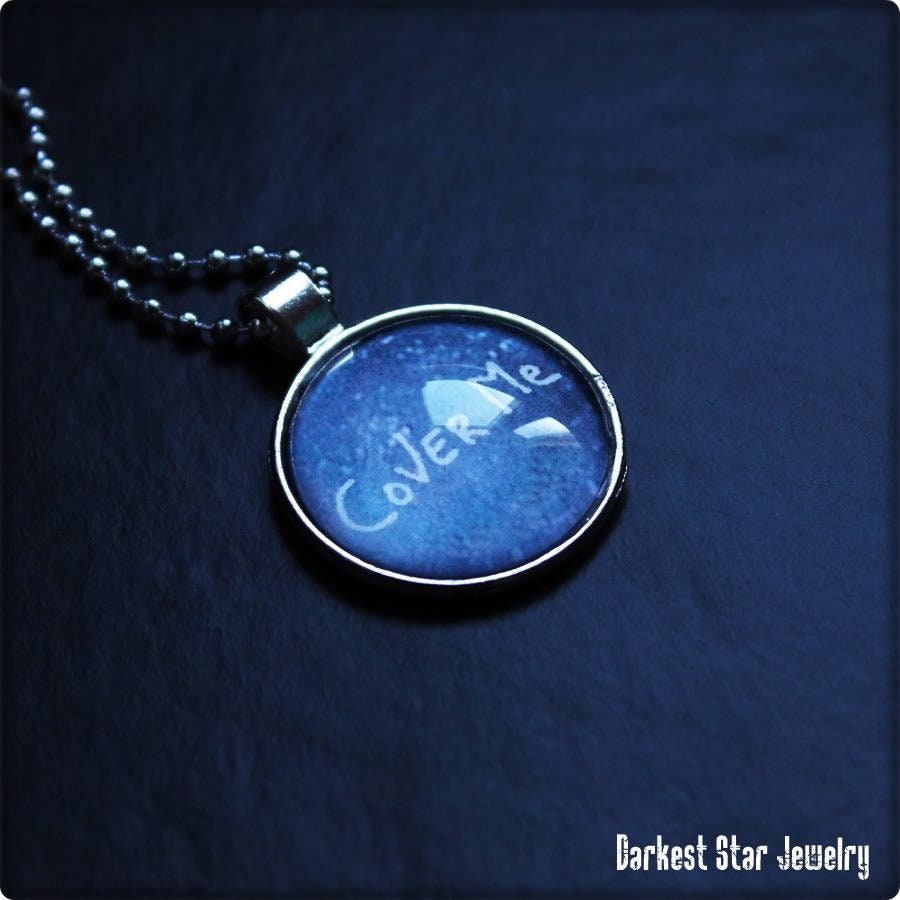 Depeche Mode Schmuck, Cover Me Anhänger, Spirit Halskette von DarkestStarJewelry