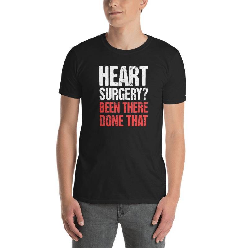 Öffnen Sie Herz-Chirurgie-T-Shirt | Unisex - Gute Besserung Vorhanden von DarksApparel