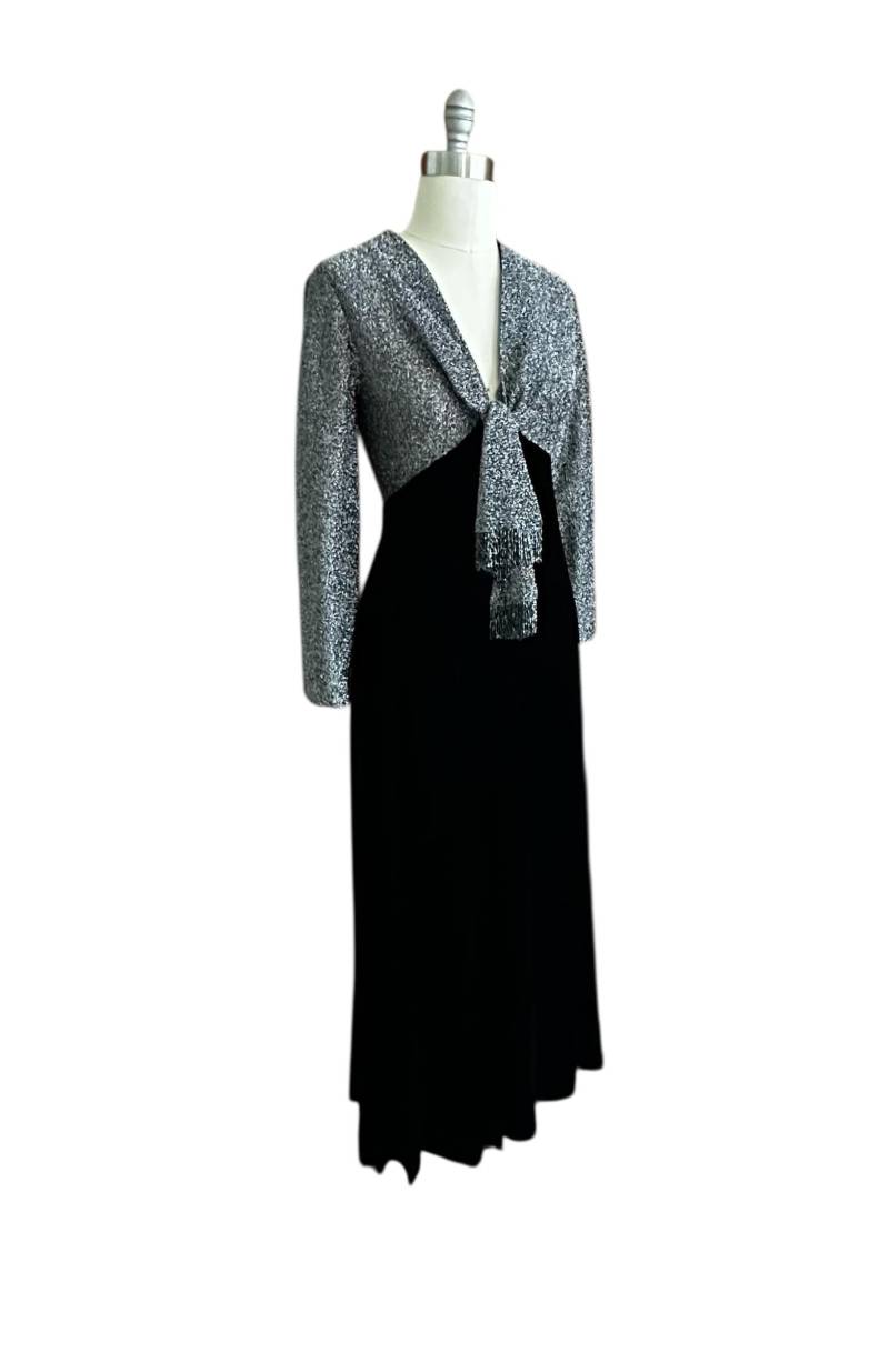 Vintage 1960S Langes Schwarzes Samt Kleid Silber Metallic Perlen Kleid, Boho von DarlingDawnVintage