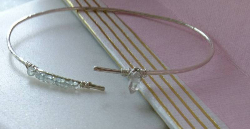 Aquamarin Herkimer Diamant Armreif Echtsilber Schmuck von DarlingGolightly