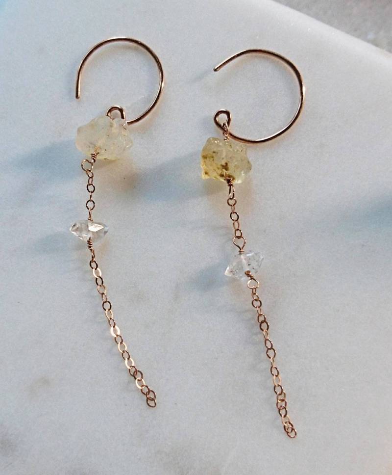 Rohe Opal Herkimer Diamant Ohrringe Rosegold Filled Oktober Geburtsstein Schmuck von DarlingGolightly