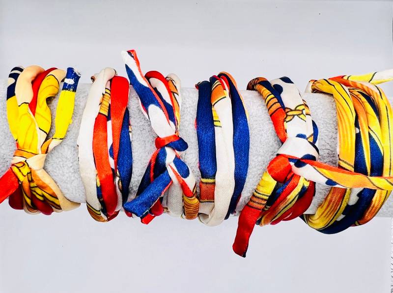 Seidenarmband Wickelarmband Freundschaftsarmband Neu Diy Armbänder Aus Seide Geschenk Für Freundinnen Oder Muttertag? von DasHaettIchGern