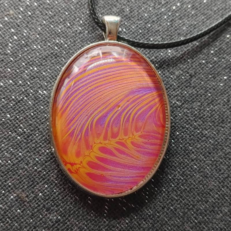 Anhänger Aus Edelstahl Mit Cabochon in Gelb, Pink Und Irisierendem Violett/Cabochonschmuck Kettenanhänger Geschenkidee Anhänger Aus Edelstahl Mit Cabochon in Gelb, Pink Und Irisierendem Violett/Cabochonschmuck Kettenanhänger Geschenkidee von DasKreativchaos