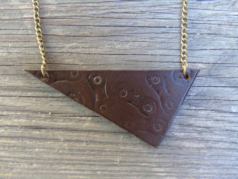 Lederkette Für Radfahrer Mit Fahrrad Kette Impressum - Velocipede Iv Lederkette Für Radfahrer Mit Fahrrad Kette Impressum - Velocipede Iv von DashingFinch