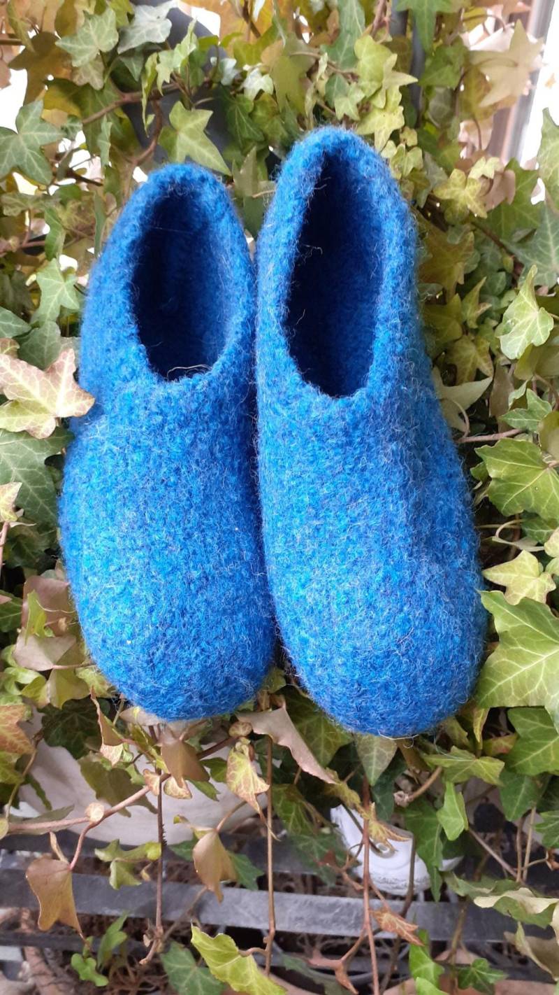 Handgestrickte Filzschuhe Petrolfarben Für Kinder Und Erwachsene in Den Größen 20 Bis 48 von DaskunterbunteSchaf