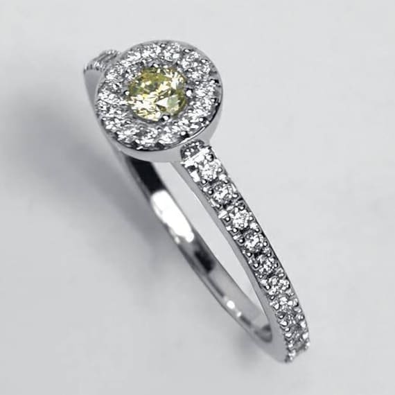 Natürliche Gelbe Diamant Halo Solitär Ring 18K Weißgold Frauen, Maßgeschneiderte Hochzeit Aussage Schmuck, Geschenk Für Ihre Braut Freundin Frau von DasmanJewelry